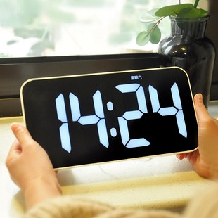 三每简约客厅台钟电视柜座钟LED电子钟表大屏挂钟桌面时钟夜光G50