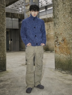 CJMJ复古羊毛混纺毛衣黑蓝色保暖秋冬fitcheck穿搭小众简约立领