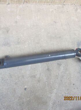 供应徐工装载机配件803087455-XC740K.3.1.3 左翻斗缸