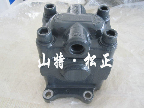 PC200-6先导泵704-24-24420工程机械配件