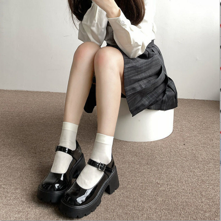 白色天鹅绒短袜丝袜中筒袜子女夏季薄款潮长筒jk春秋半筒日系黑