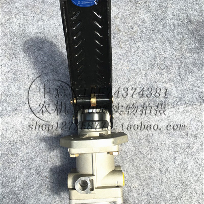 速发双腔制动阀总成带踏板刹车总泵河南产拖拉机气刹带踏板刹车总