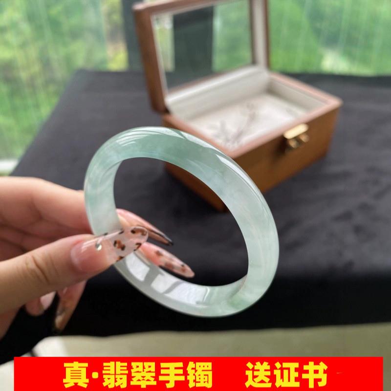 缅甸玉镯子厂家浅油青翡翠