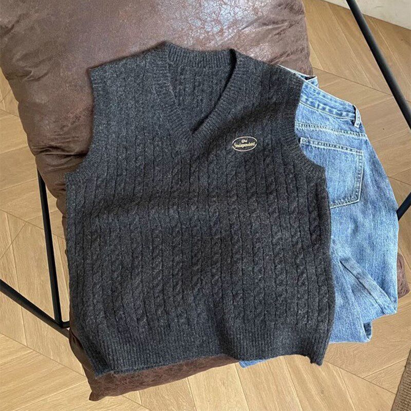 速发宽松复上针织马甲背心早春学院风减龄外搭毛衣叠穿马夹无袖古