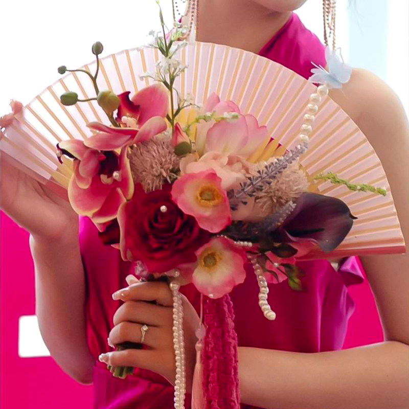 速发手捧花扇子晨袍婚道照具团扇婚礼花拍房布置新娘结婚材料