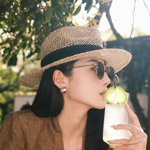 Ander Jurnal赫本风天然咸草帽女镂空爵士礼帽海边度假出游沙滩帽