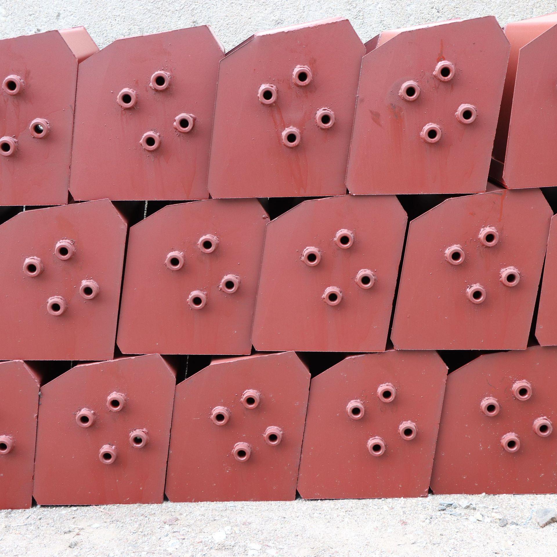 山东厂家各种型号提升机料斗TH500耐磨加厚环链提升机料斗