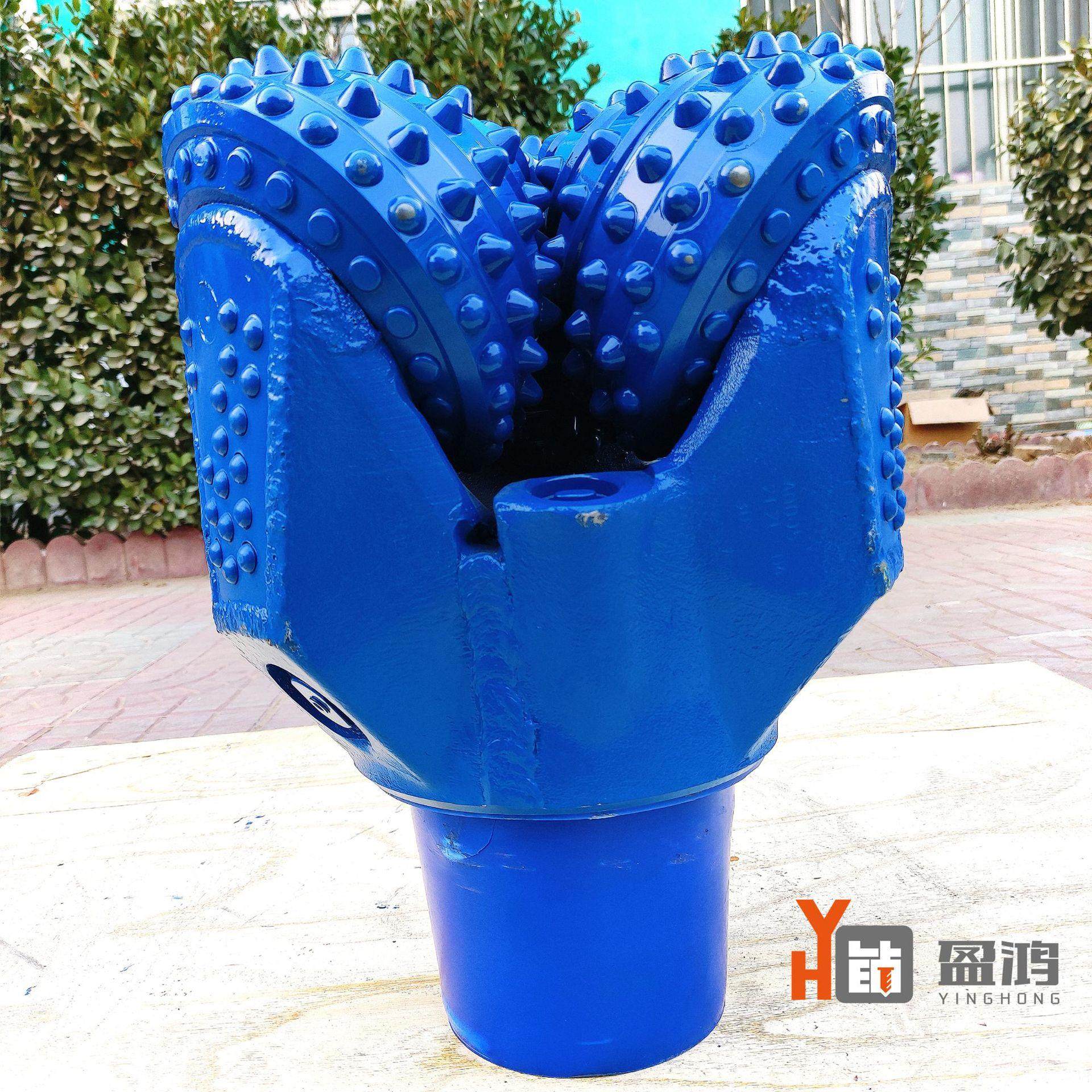 盈鸿311mm镶齿637岩石导向水井石油煤田勘探多用途三牙轮钻头