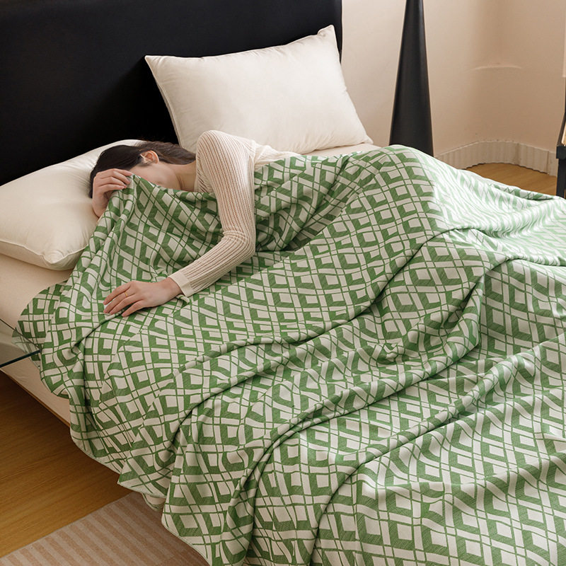 竹纤维盖毯毛巾被成人凉感毯子夏季薄款空调毯沙发毯单人午睡毯子
