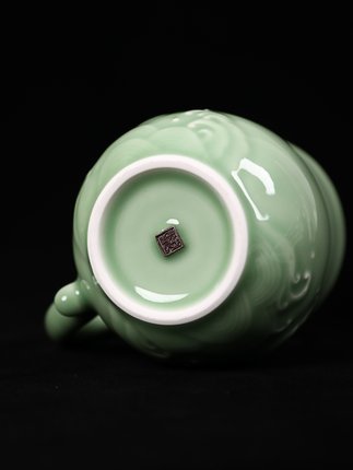 定制越窑青瓷 龙鱼青瓷对杯  带盖创意情侣杯茶杯品茗杯 企业会议