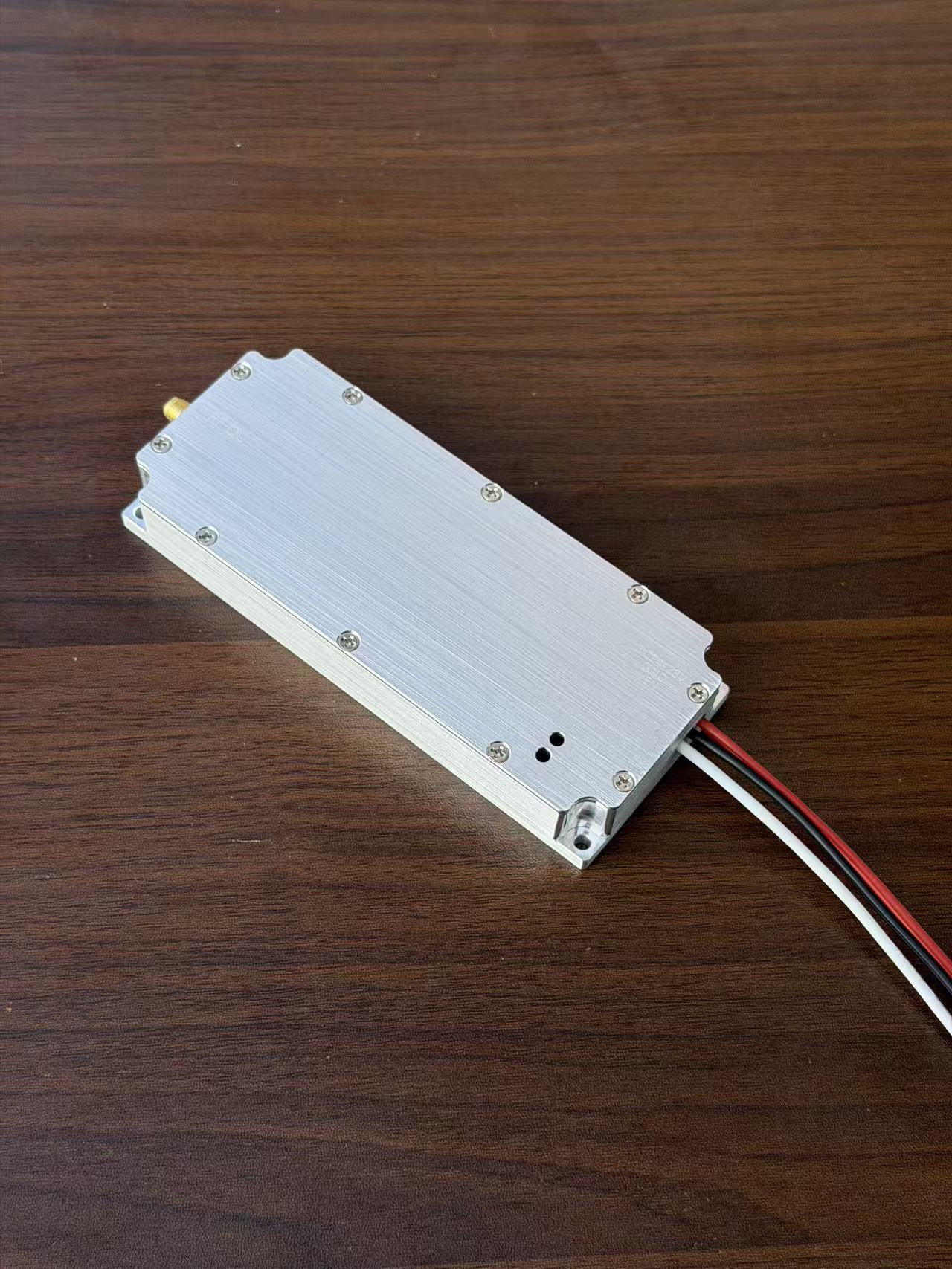 80w 5.2g 5.8g 射频放大器PA无线信号扫描信号源