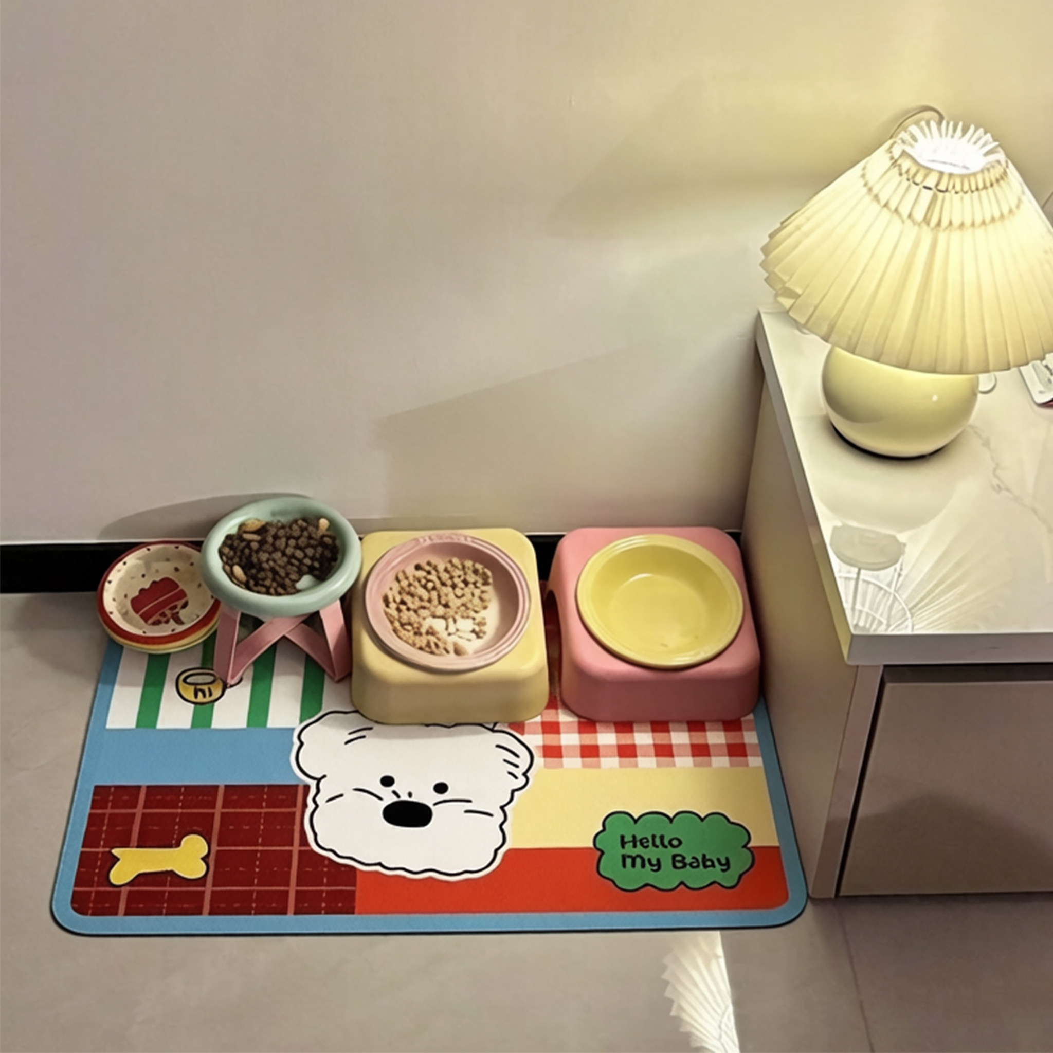 硅藻泥宠物餐垫吸水速干防滑狗狗碗垫猫食盆垫耐脏易打理吃饭垫子