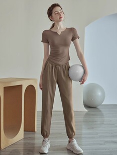 高级感瑜伽服女健身套装健身房运动裤短袖上衣普拉提跑步训练