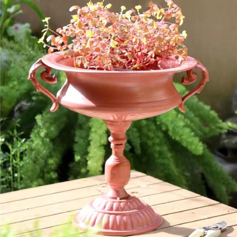 个性铁艺奖杯花盆架绿萝盆栽多肉吊兰花台装饰桶绿植复古落地花架