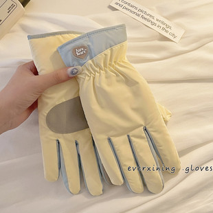 可爱保暖手套女冬季加绒加厚防寒户外滑雪骑行电动车防风防滑触屏