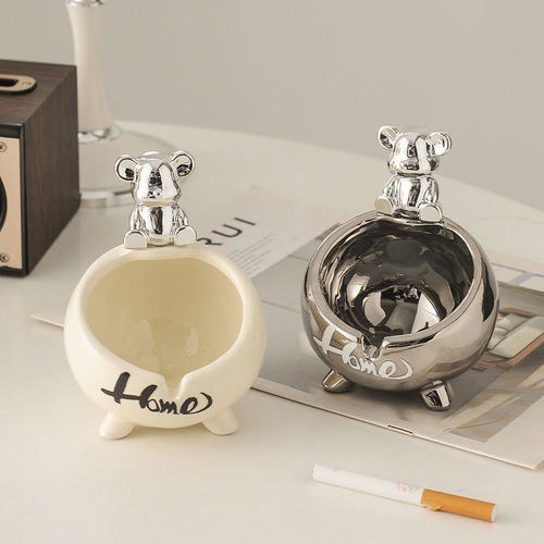 Light luxury ashtray living room office cute bear home decor
