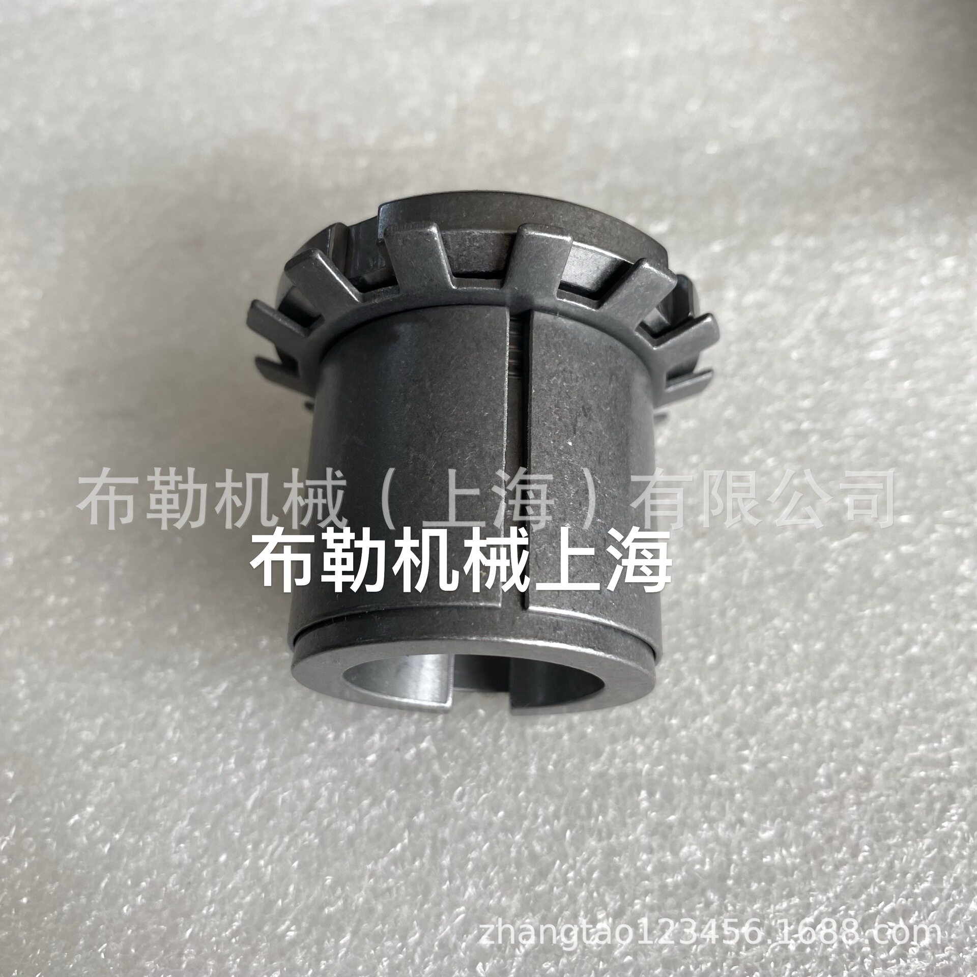 德国Ringfeder7061ECOLOC进口胀紧套/动力锁/涨紧套/免键轴衬KTR