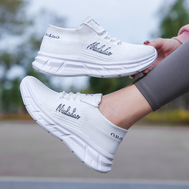 牛霸道运动鞋减震防滑耐磨软底