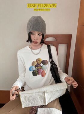 【FISH YU】2025冬季新款毛线球直喷印花加绒正肩长袖t恤625725
