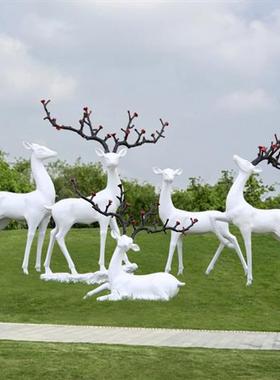 仿铜梅花鹿雕塑户外白鹿玻璃钢抽象模型园林景观大型仿真动物摆件