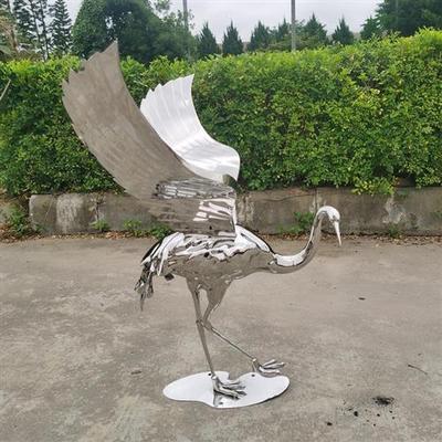 庭院小区不锈钢铸造雕塑艺术品丹顶仙鹤各种造型动态摆件水池动物