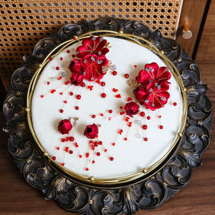 2024红色新娘头饰新中式手作花朵发夹简约大气敬酒服造型配饰发饰