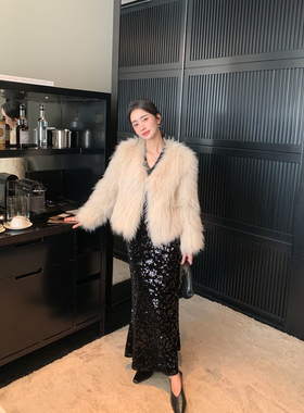 Maven Lin 氛围感重工亮片黑色a字半身裙女秋冬收腰丝绒鱼尾长裙