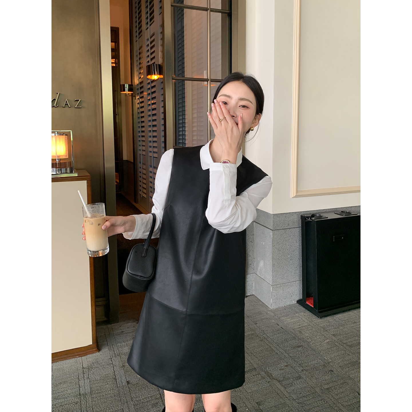 Maven Lin精致酷感 经典圆领pu皮背心裙女高级叠穿无袖皮裙连衣裙