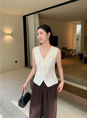 Maven Lin 清冽气场 白色v领马甲背心女优雅气质通勤针织无袖上衣