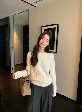 Maven Lin 立体绞花100羊毛针织上衣女秋冬新款宽松麻花圆领毛衣