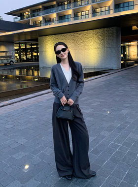 Maven Lin 轻奢俏感 撞色V领假两件针织开衫女1OO羊毛薄款小外套