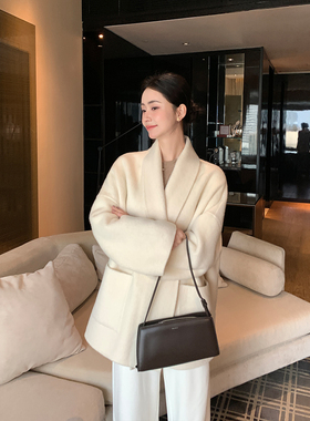 Maven Lin 纵绒轻柔 奢意羊毛翻领外套女高级宽松中长款毛呢大衣