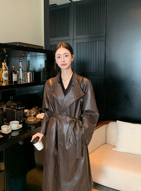 Maven Lin 复古高级感 立领pu皮衣外套女气质系带收腰中长款风衣