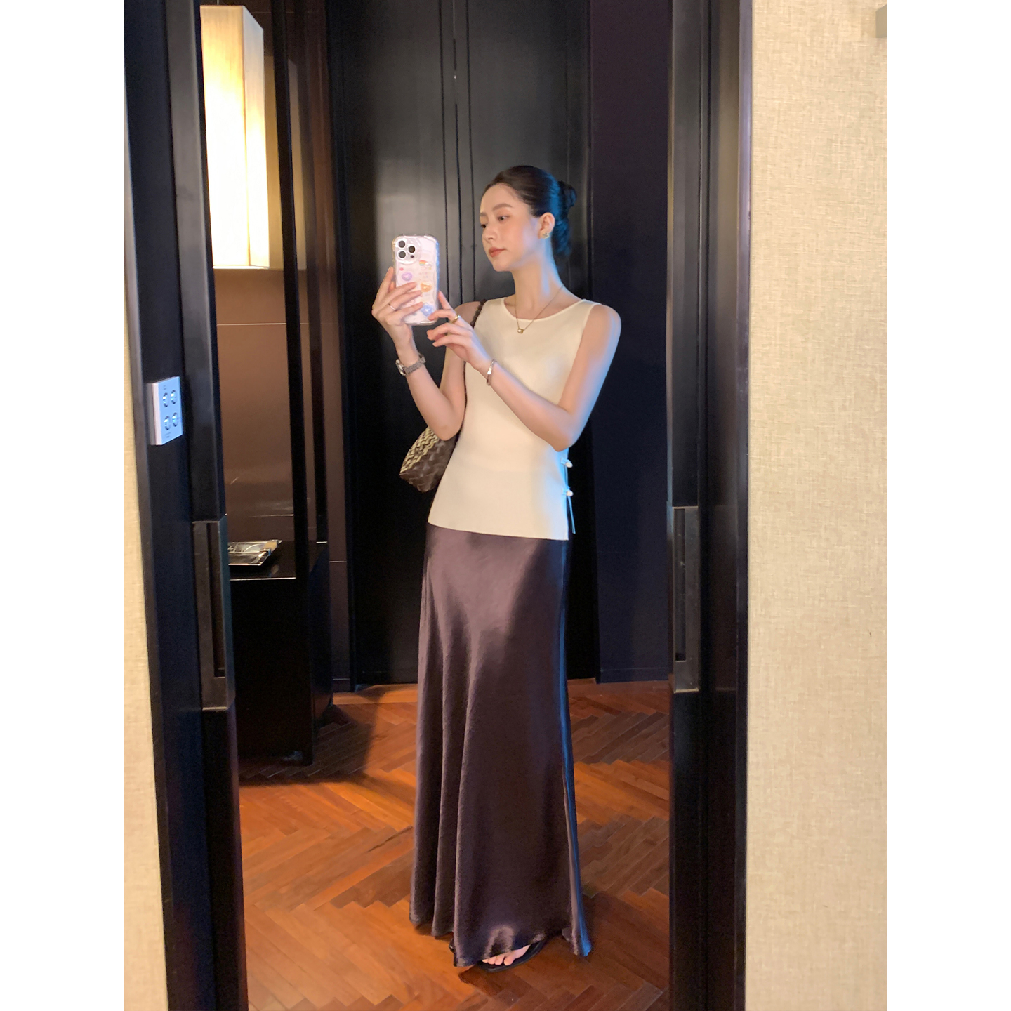 Maven Lin 矜贵轻都市 高级感缎面半身裙女轻奢优雅醋酸鱼尾长裙