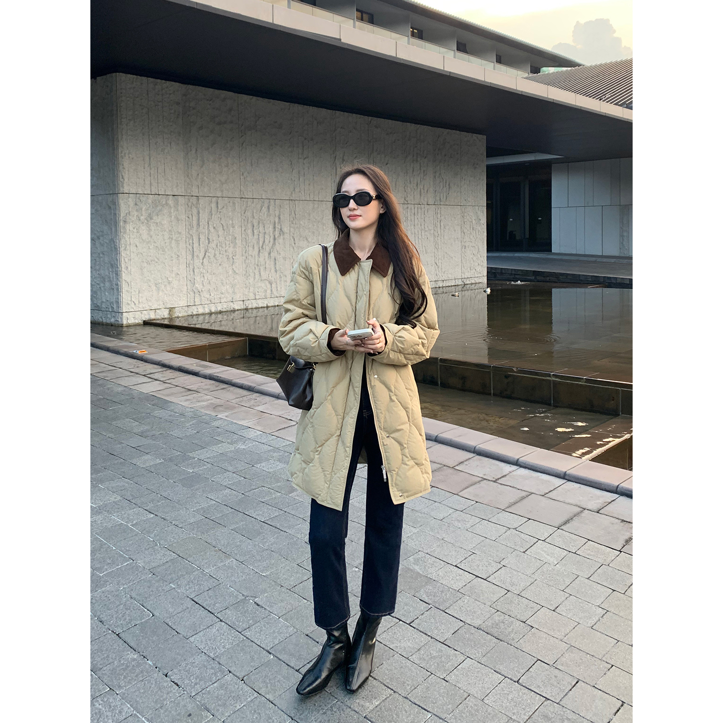 Maven Lin经典回溯 复古翻领90白鸭绒外套女宽松保暖中长款羽绒服