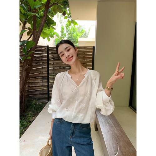 Maven Lin 老钱风苎麻系列|花朵刺绣衬衫女宽松长袖防晒V领衬衣