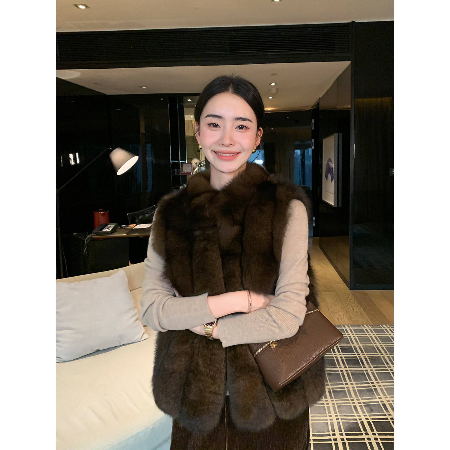 Maven Lin  高实穿度 100%狐狸毛无袖皮草外套女奢贵毛毛背心马甲