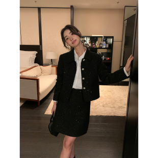 高级感羊毛呢a字短裙女小香风包臀半身裙 现货7.5折 Maven Lin