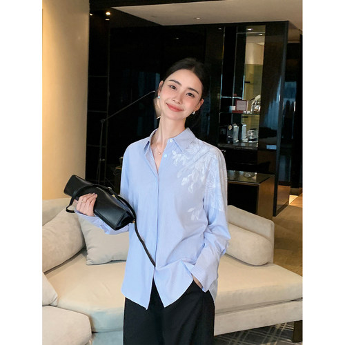 Maven Lin 知识分子风 经典蓝白条纹衬衫女花卉印花宽松长袖衬衣
