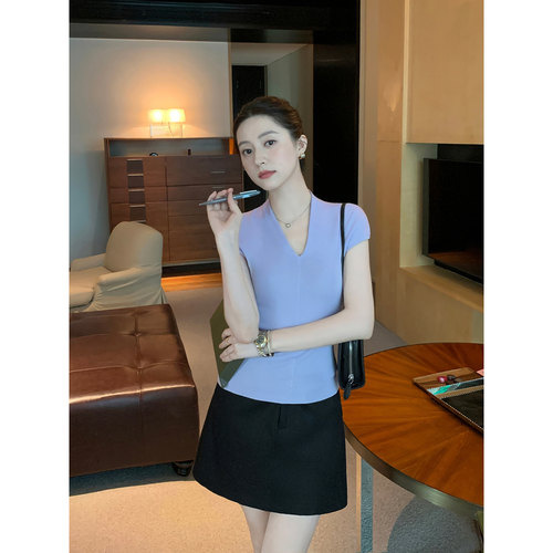 Maven Lin 简约轻办公随性休闲V领针织衫短袖女夏季修身小飞袖T恤