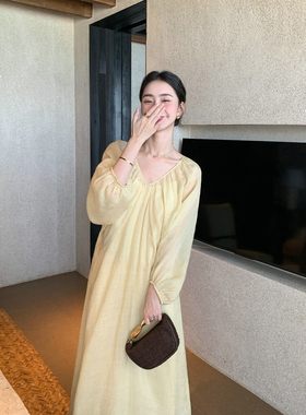 Maven Lin 100%苎麻系列|高雅随意美学裙V领灯笼袖宽松黄色连衣裙