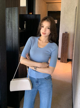 Maven Lin 亲肤素雅 1OO羊毛U领中袖针织衫女修身收腰五分袖上衣