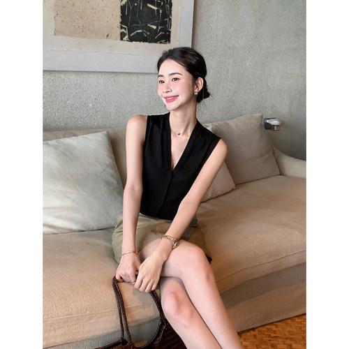 Maven Lin 极简风美学|莱赛尔吊带V领背心女开衫通勤无袖针织衫