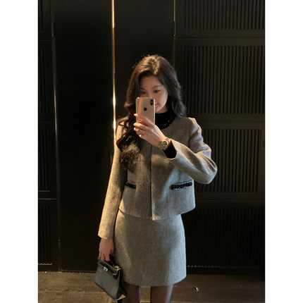 Maven Lin智感通勤丨钉珠羊毛小香风外套女气质a字包臀半身裙套装