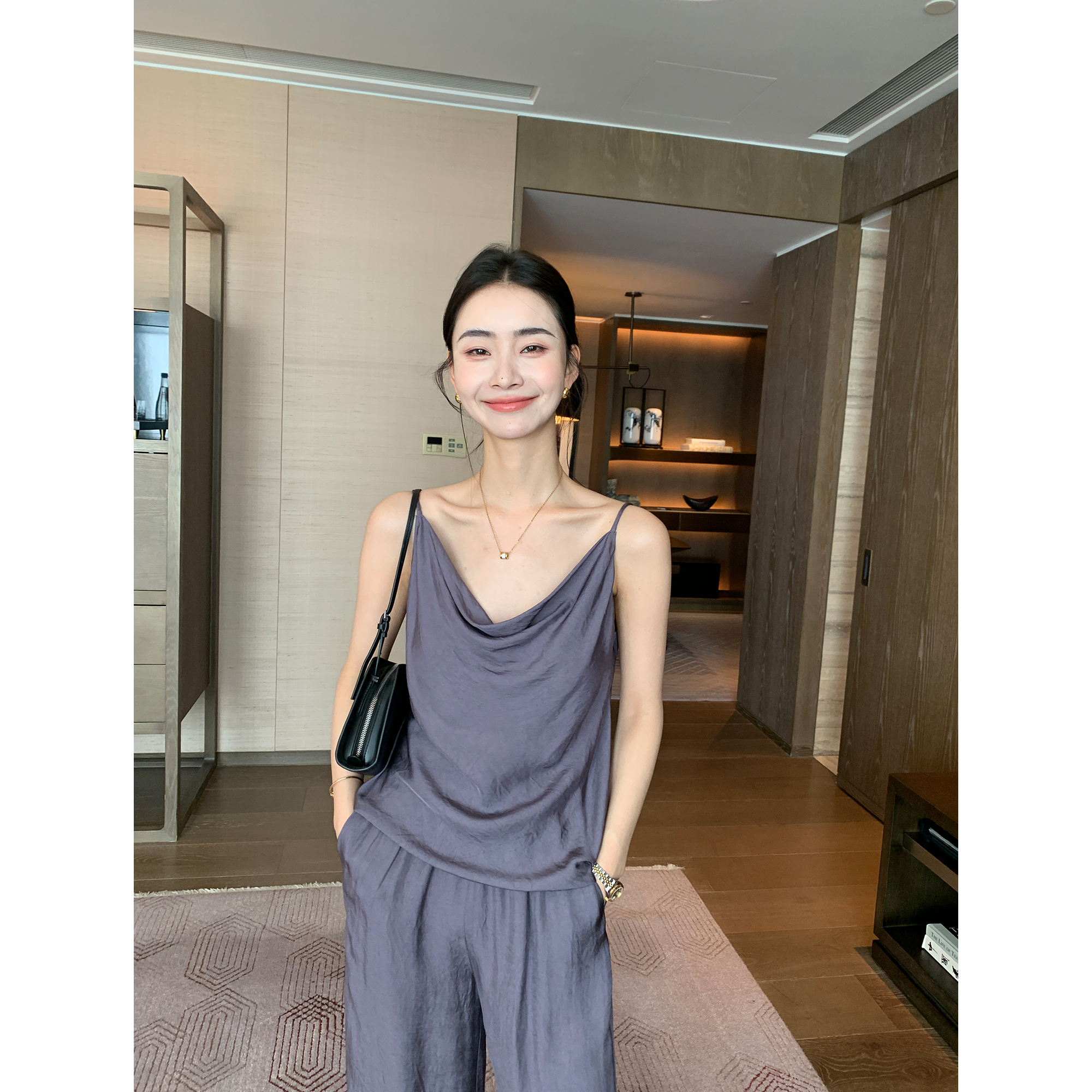 Maven Lin 重磅醋酸套装|气质荡领小吊带上衣女丝滑垂感休闲长裤