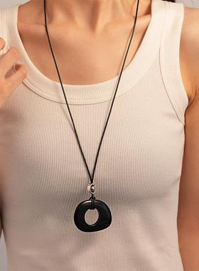 MaisonCleo复古简约树脂椭圆几何长款系绳毛衣链时尚小众气质高级