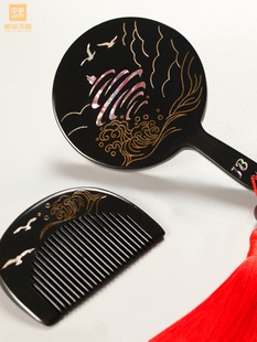 新螺钿漆器镜子梳子随身携带木质化妆镜子青岛风光梳镜套装 纪念厂