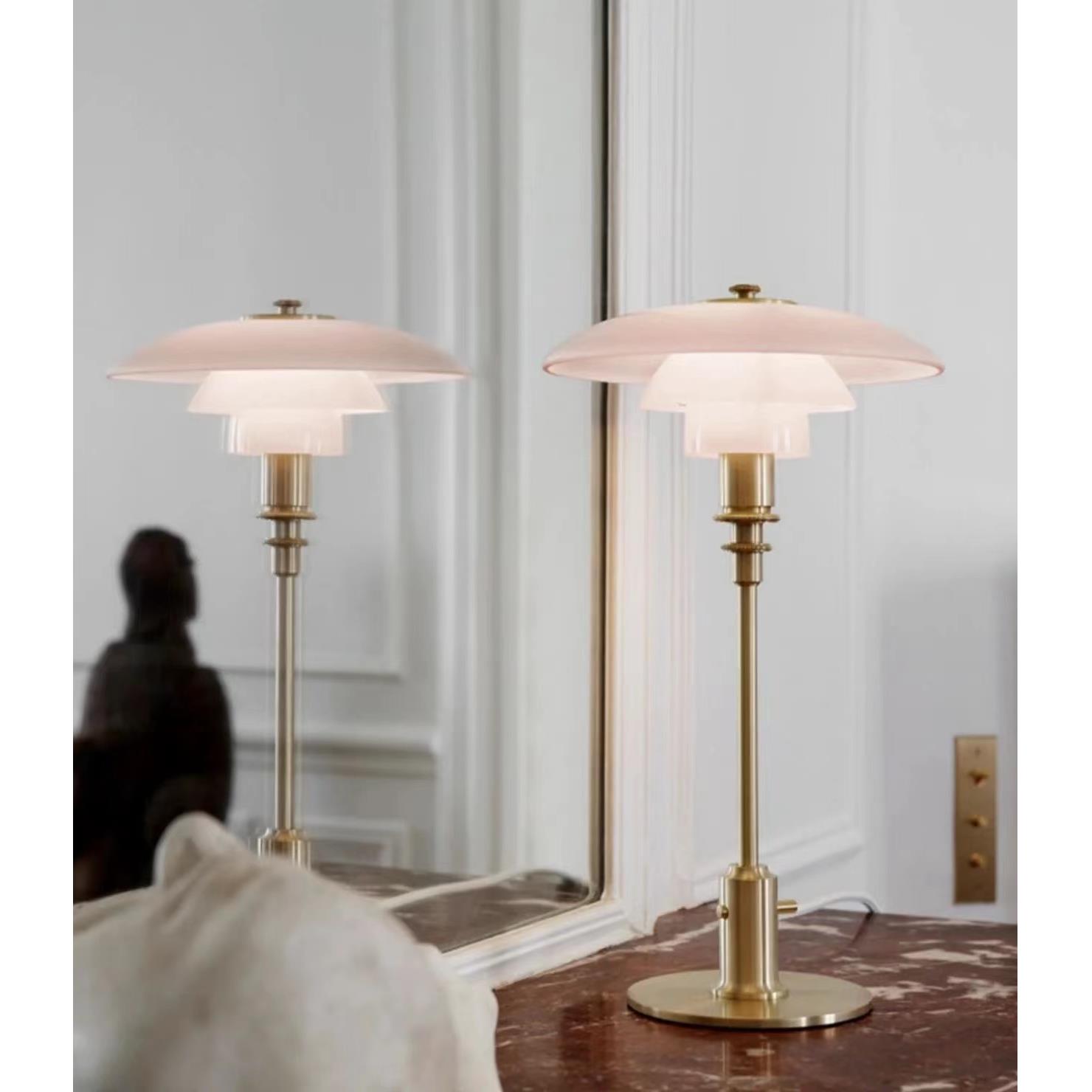 茶栗vintage中山中古包豪斯创意ph玻璃台灯装饰客厅书房卧室床头