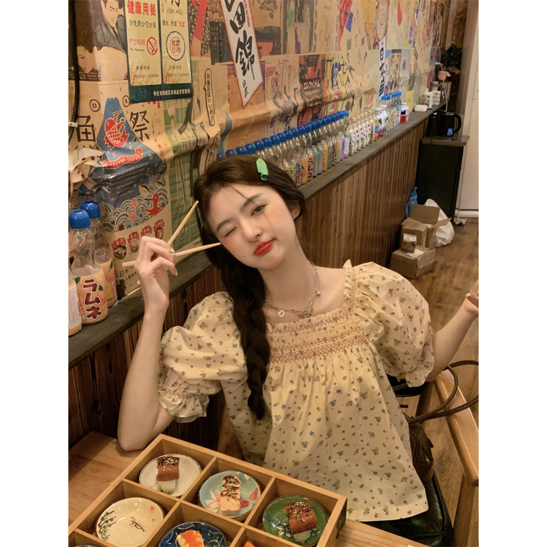 范雯雯 全糖奶盖 碎花方领褶皱泡泡袖衬衫女夏季法式甜美半袖上衣