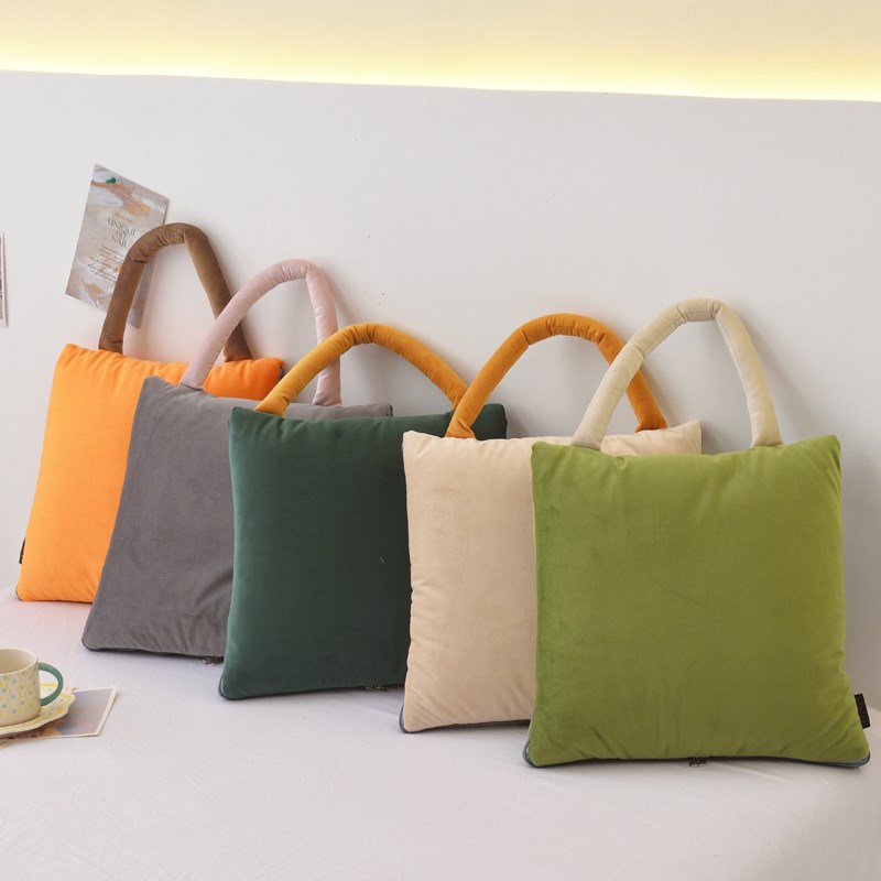 多功能纯色抱枕毯两用q抱枕被二合一加厚空调客厅办公车载旅行定